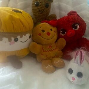 #1 stuffed animal bundle